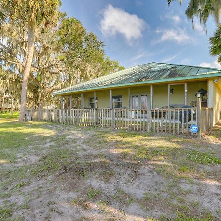 Lush Lorida Home On Lake Istokpoga Sebring Exteriör bild